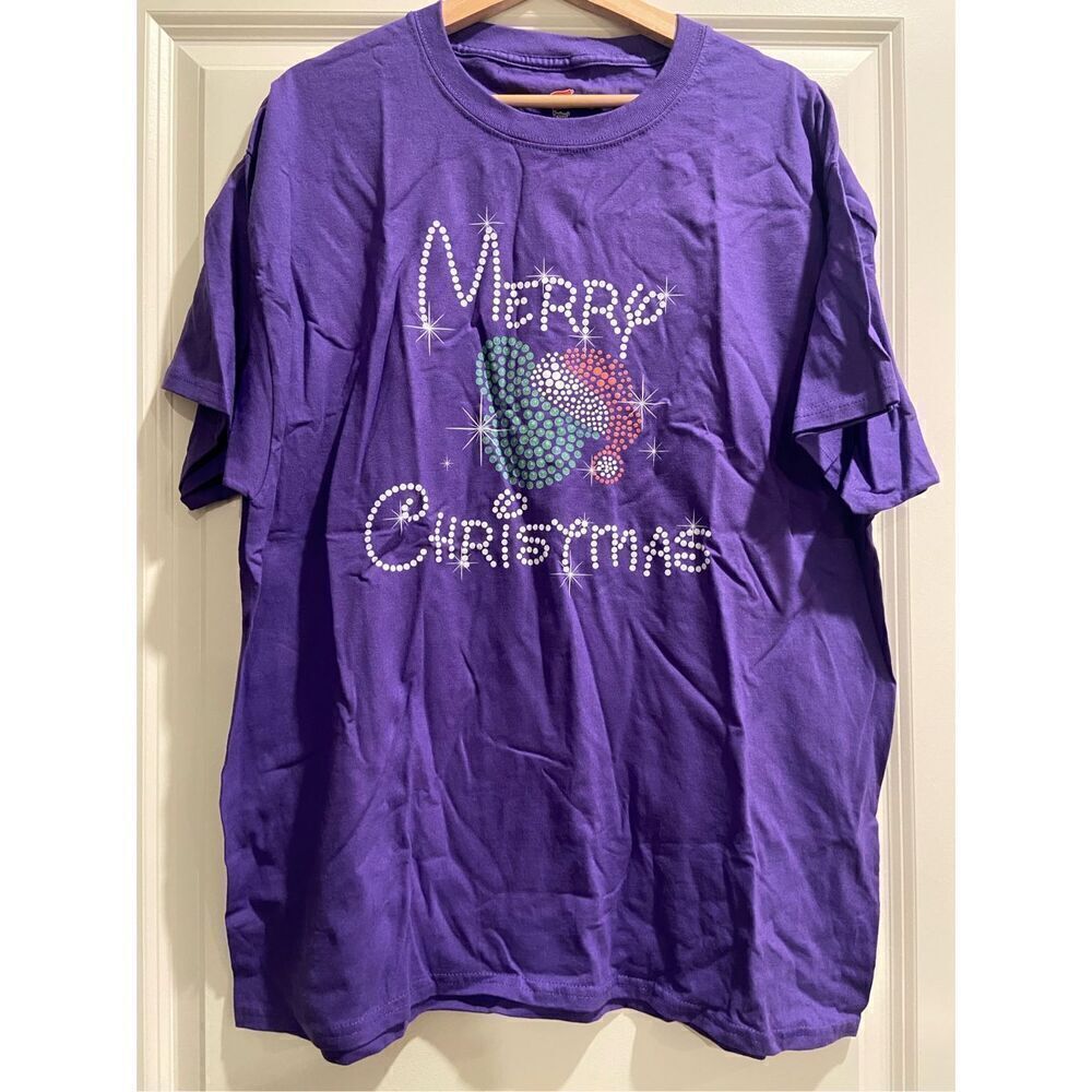 Mickey Christmas T-shirt size XL